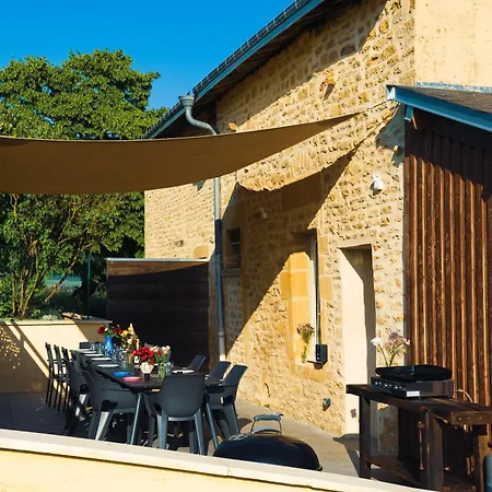 Ancien Presbytere Holiday home Saint-Aignan (Ardennes)