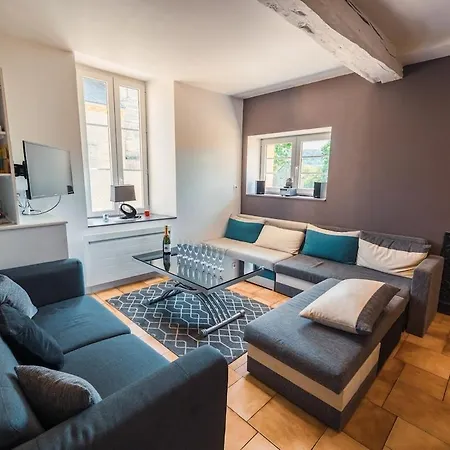 Ancien Presbytere Holiday home *