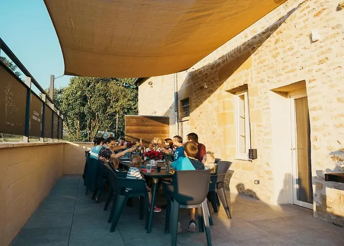 Ancien Presbytere * Saint-Aignan (Ardennes)