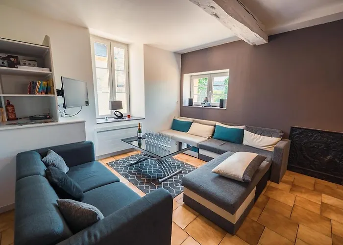 Ancien Presbytere Holiday home *